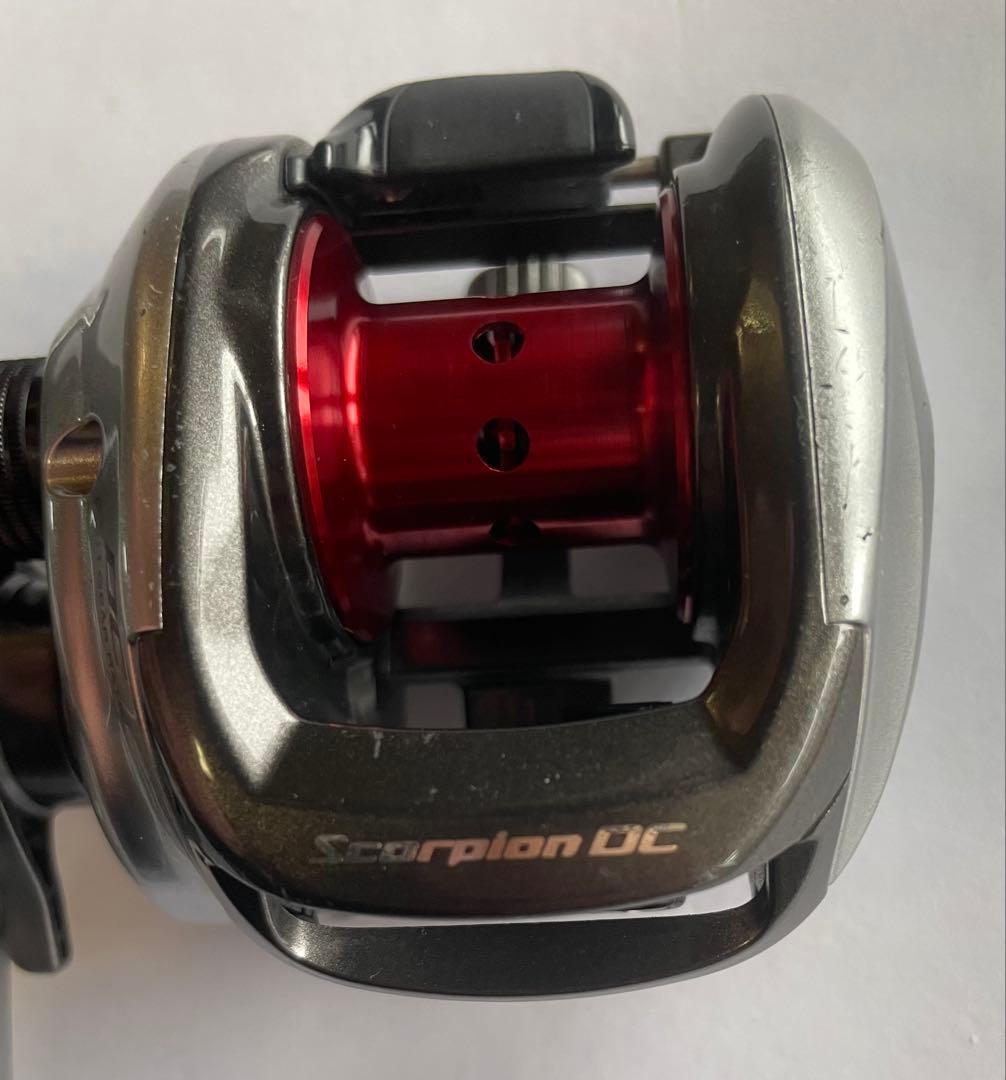 ⭐️再々値下げ　美品　シマノSHIMANO 11スコーピオンDC 右巻き