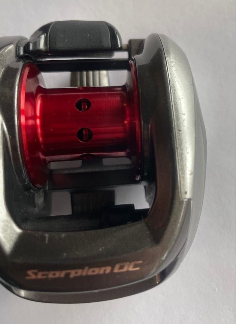 ⭐️再々値下げ　美品　シマノSHIMANO 11スコーピオンDC 右巻き