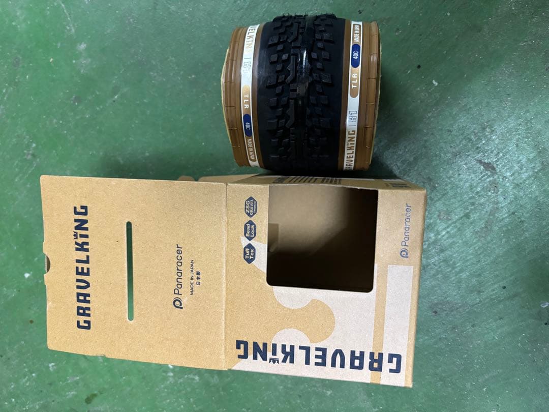 パーツ Panaracer GRAVELKING X1 40C TLR