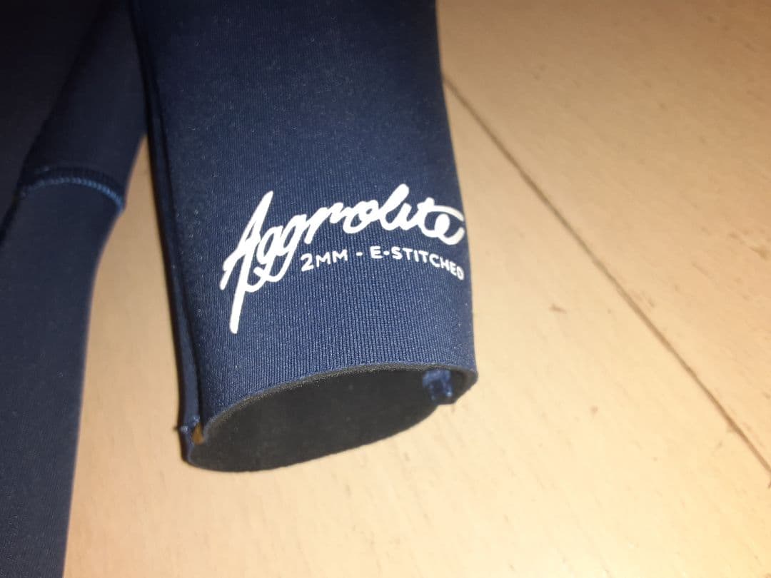 リップカール　ウェットスーツ　M・ML　ネイビー　ロングスリーブスプリング