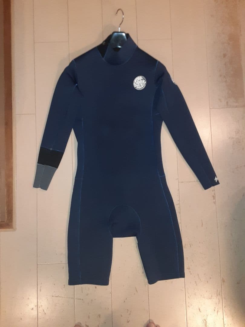 リップカール　ウェットスーツ　M・ML　ネイビー　ロングスリーブスプリング