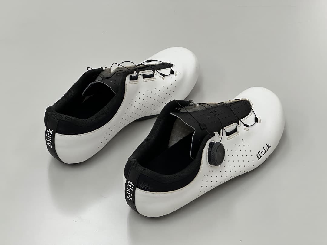 ロードバイクシューズ fizik VENTO OMNA WIDE 26.5cm