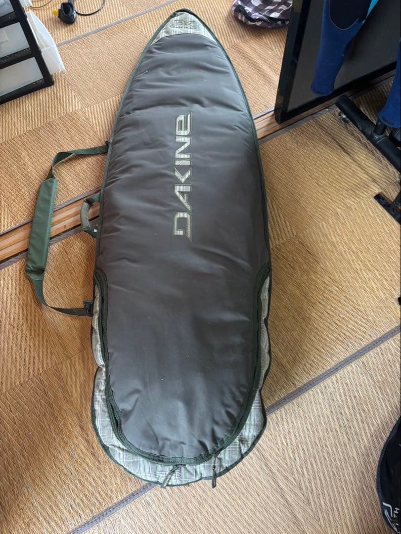 MFGサーフボード　sk ハードケース付き　5,10