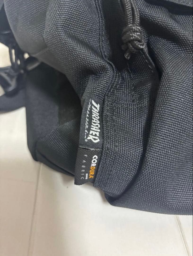 THRASHER ブラック ダッフルバッグ