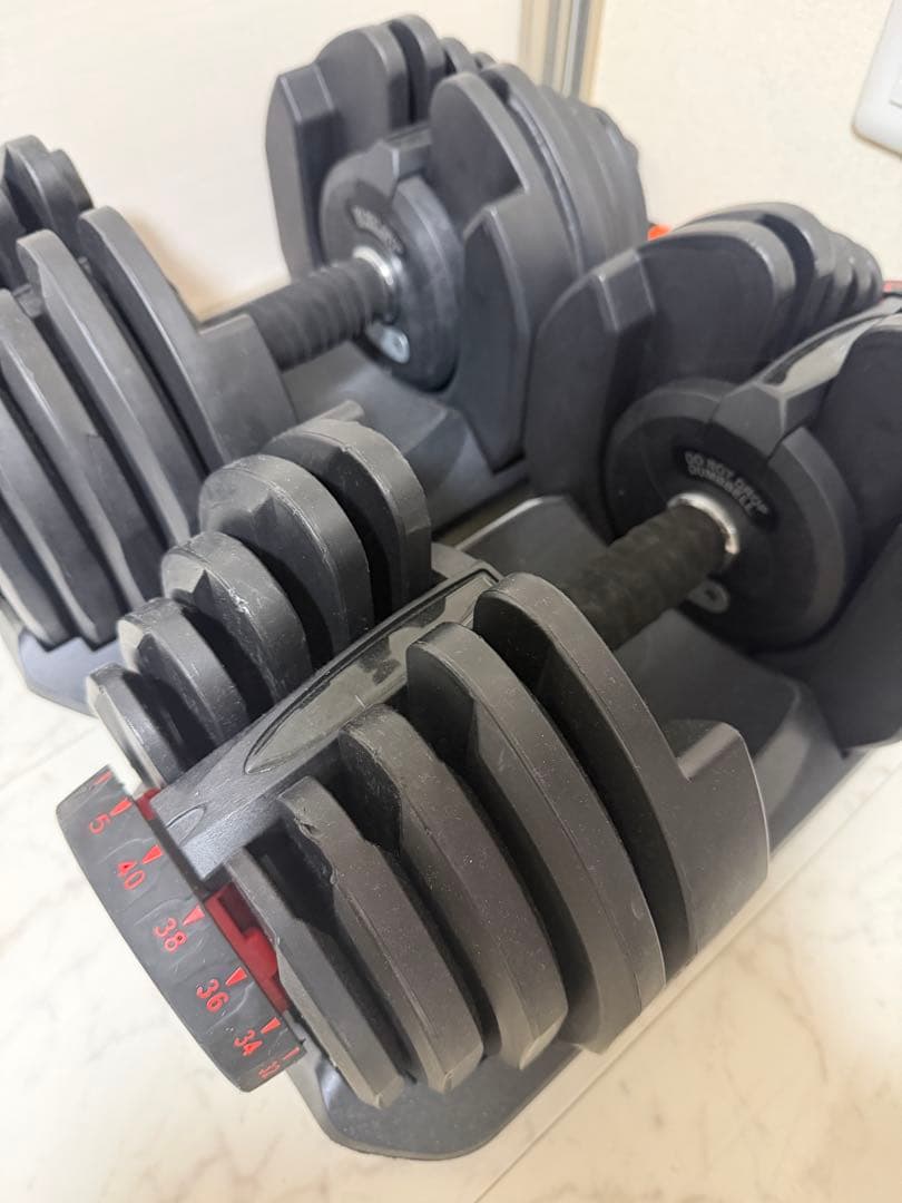 ①単品購入不可‼️可変式ダンベル 最大40kg 元の箱付き