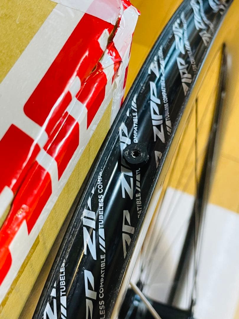 ZIPP 303S カーボンホイール 700C シマノフリー