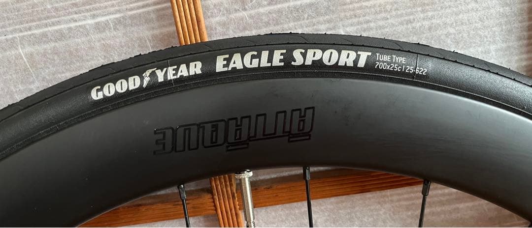 グスト　アタッキー　カーボン50mmホイール