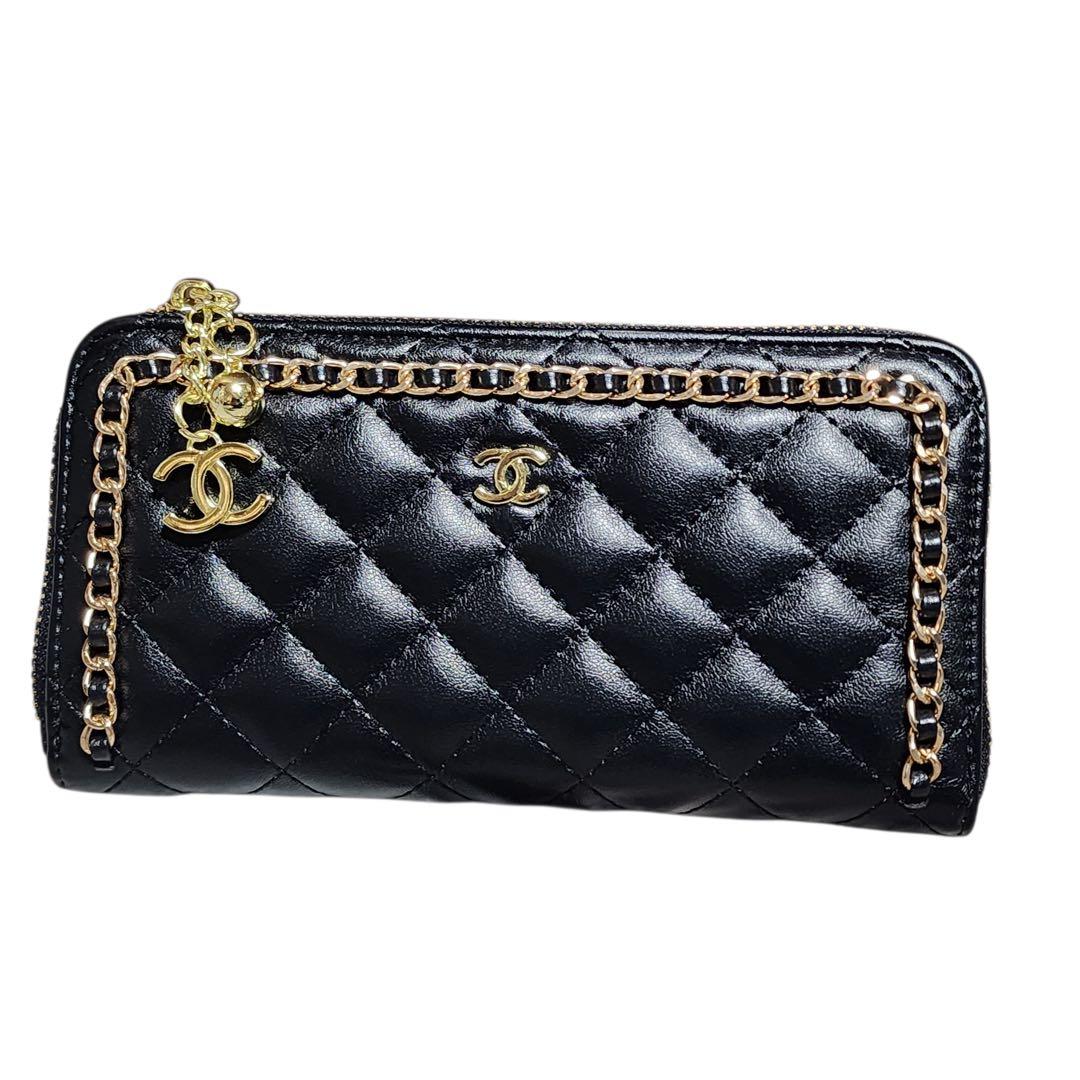 CHANEL　長財布　キルティング　ゴールドチェーン