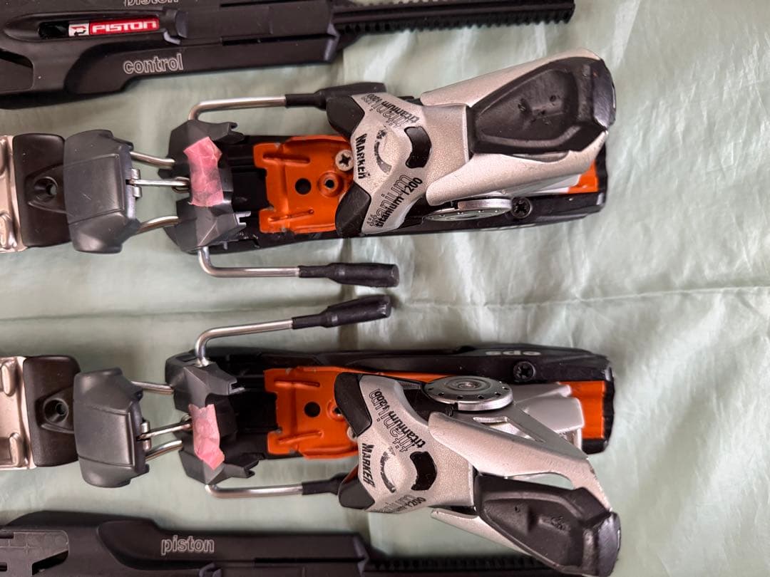 ◆ MARKER TITANIUM 1200 PISTON プレ一ト付モデル