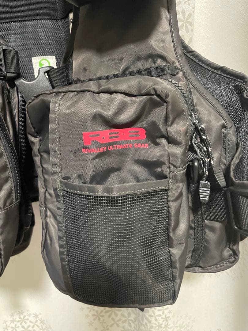 アイマ リバレイ　ima×RBB フローティングベスト