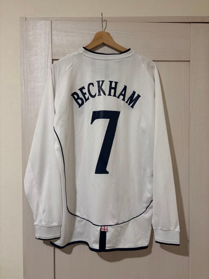 ベッカム　イングランド　ユニフォーム