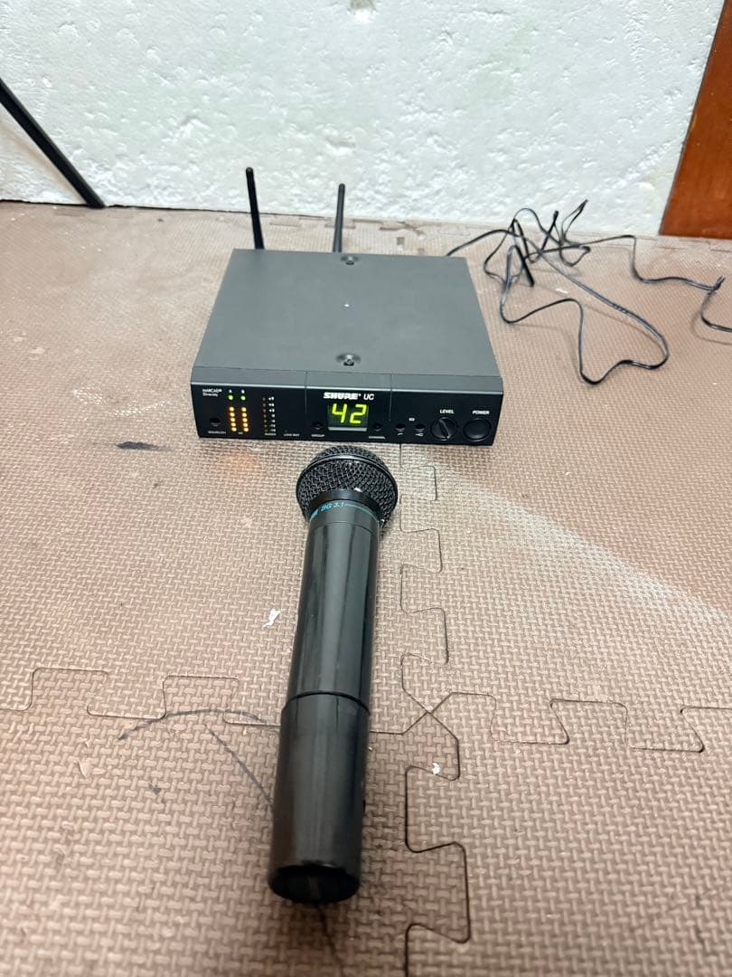 Shure UC4/Uc2-BG3.1, USA 製、動作確認済み。