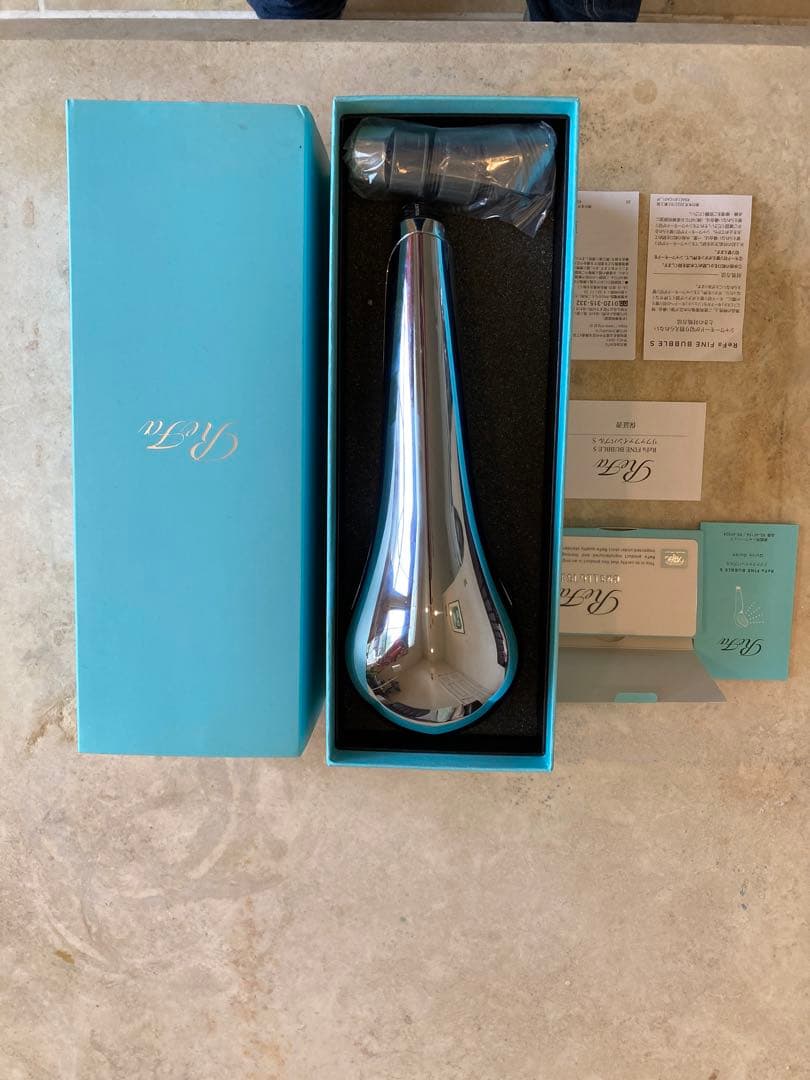 値下中古　リファ シャワーヘッド ファインバブル　ワン