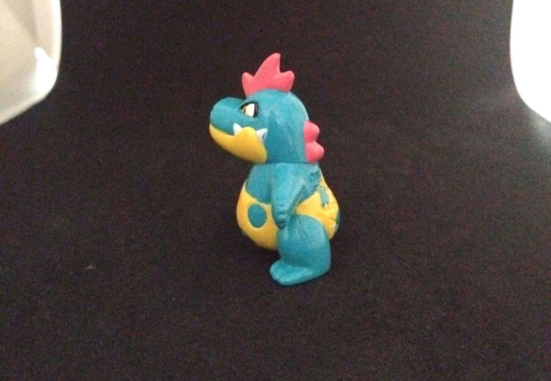 ワニノコ　進化形　モンコレ　初期　ポケモン　フィギュア　セット　匿名配送　レア