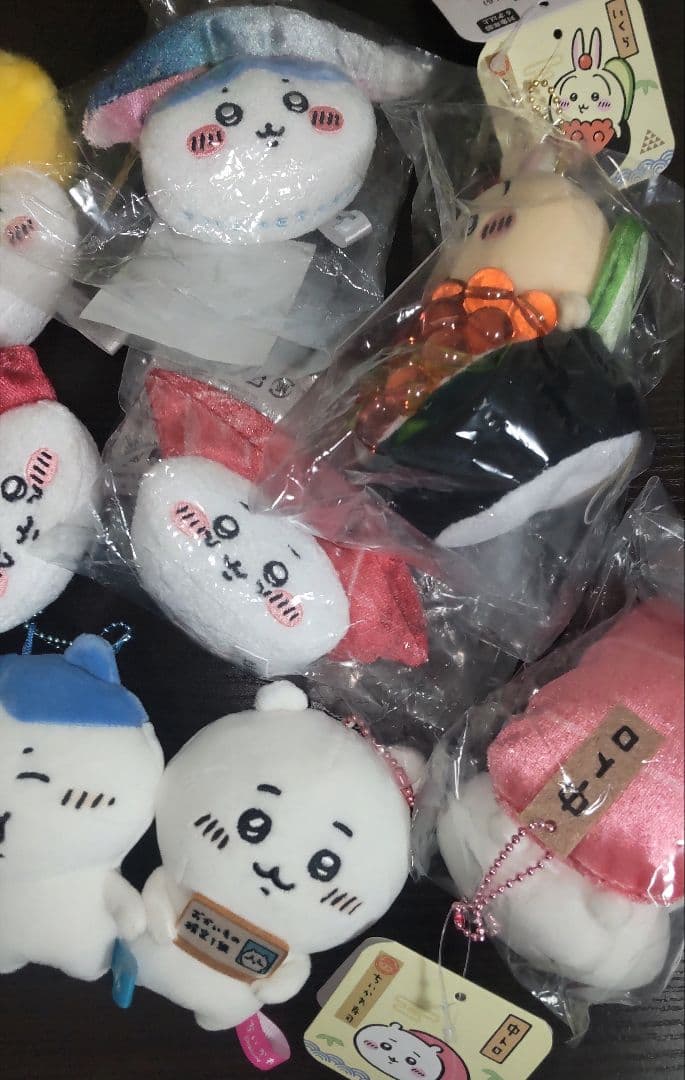 12個セットまとめ　ちいかわ寿司　エポス　生え変わりなハチワレ　寄生　バースディ