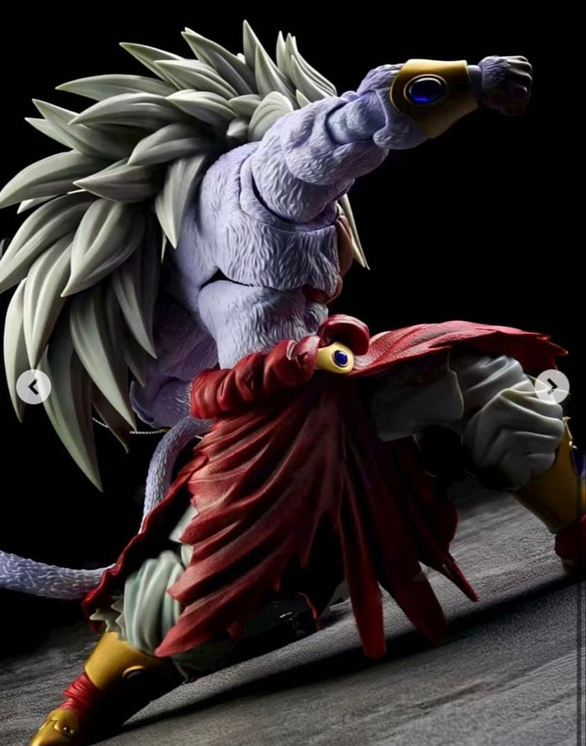 フィギュアーツサイズ　ブロリー スーパーサイヤ人5