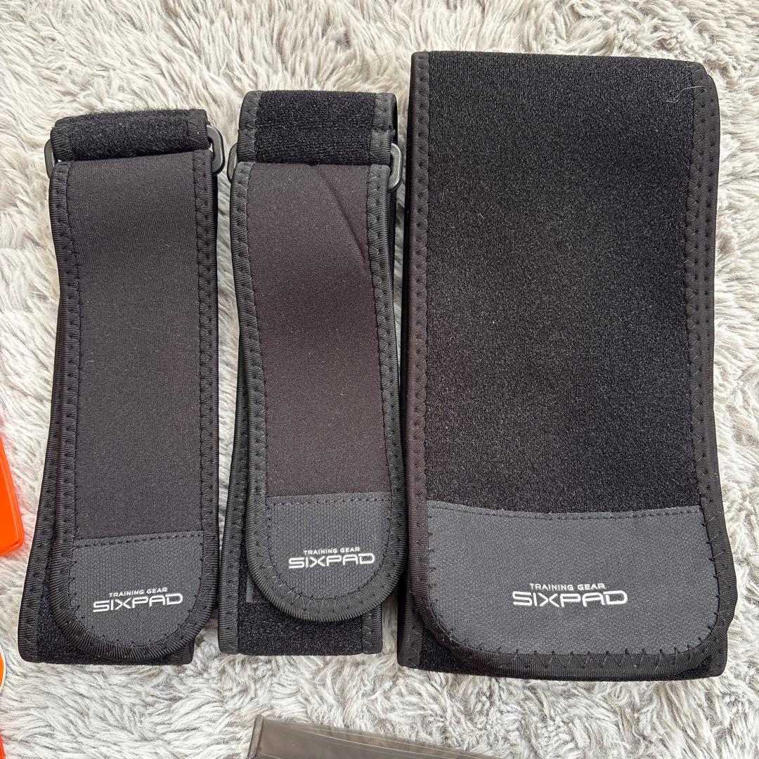 SIXPAD アブズフィット2 ボディフィット２×２　３台セット