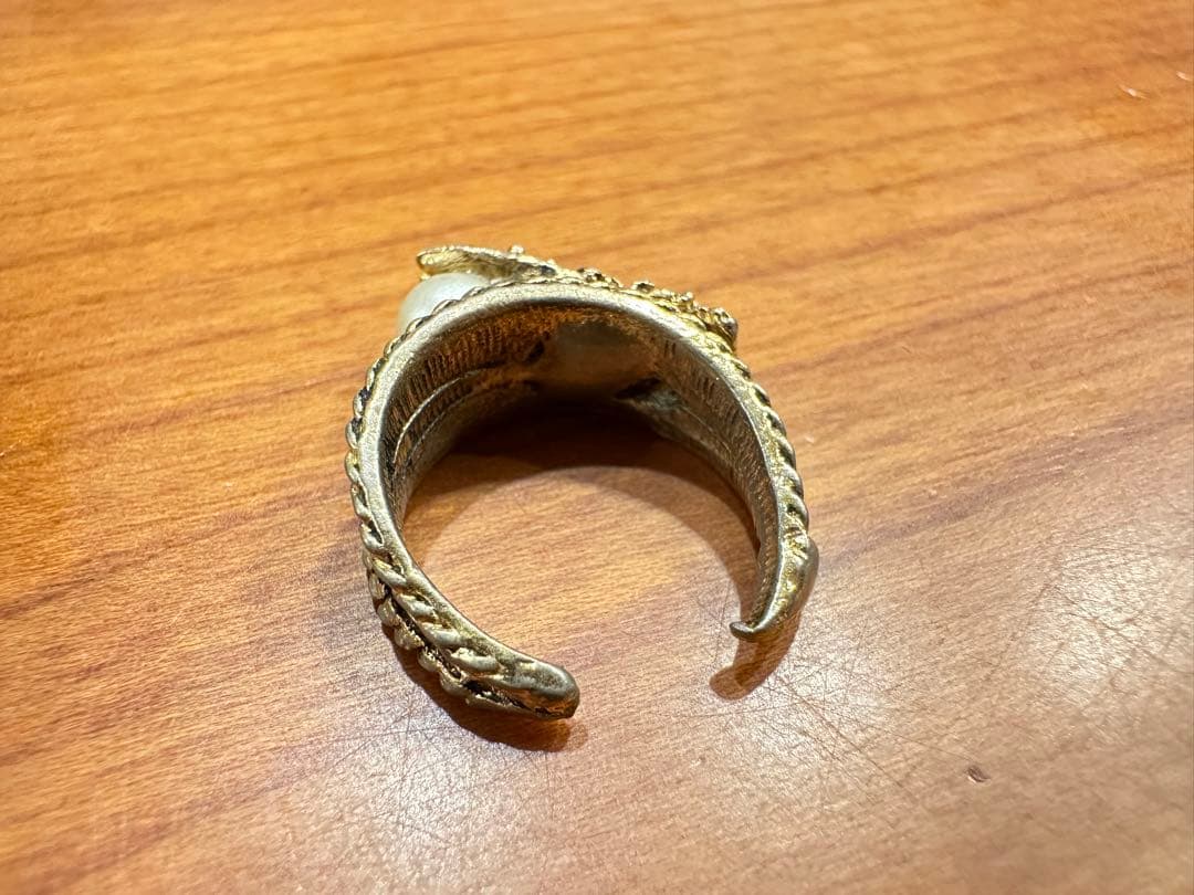 指輪　アンティーク