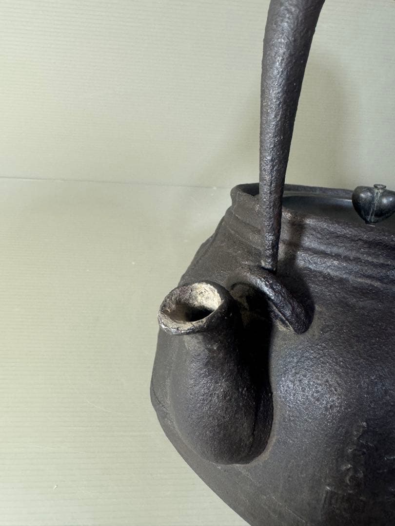 2422 金龍堂　大国寿郎作　鉄瓶　時代物