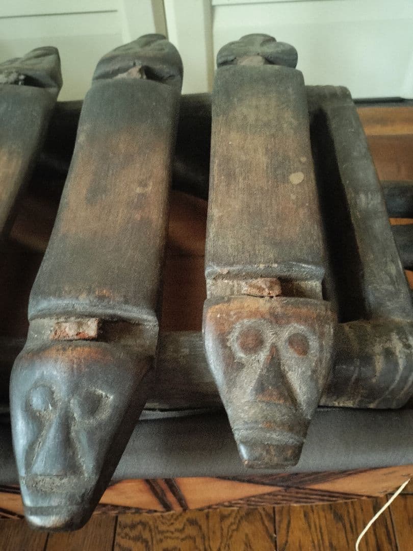 木製彫刻楽器 ダークブラウン