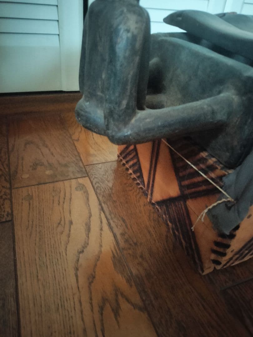 木製彫刻楽器 ダークブラウン