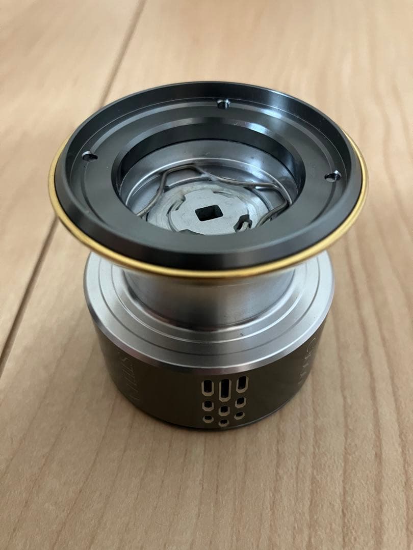 極美品　18ステラ スペアスプール　C3000