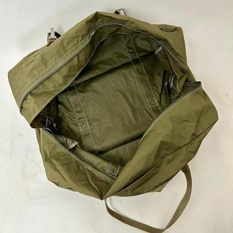 【希少】フランス軍 AERAZUR パラシュートバッグ 65L 金属製ジッパー