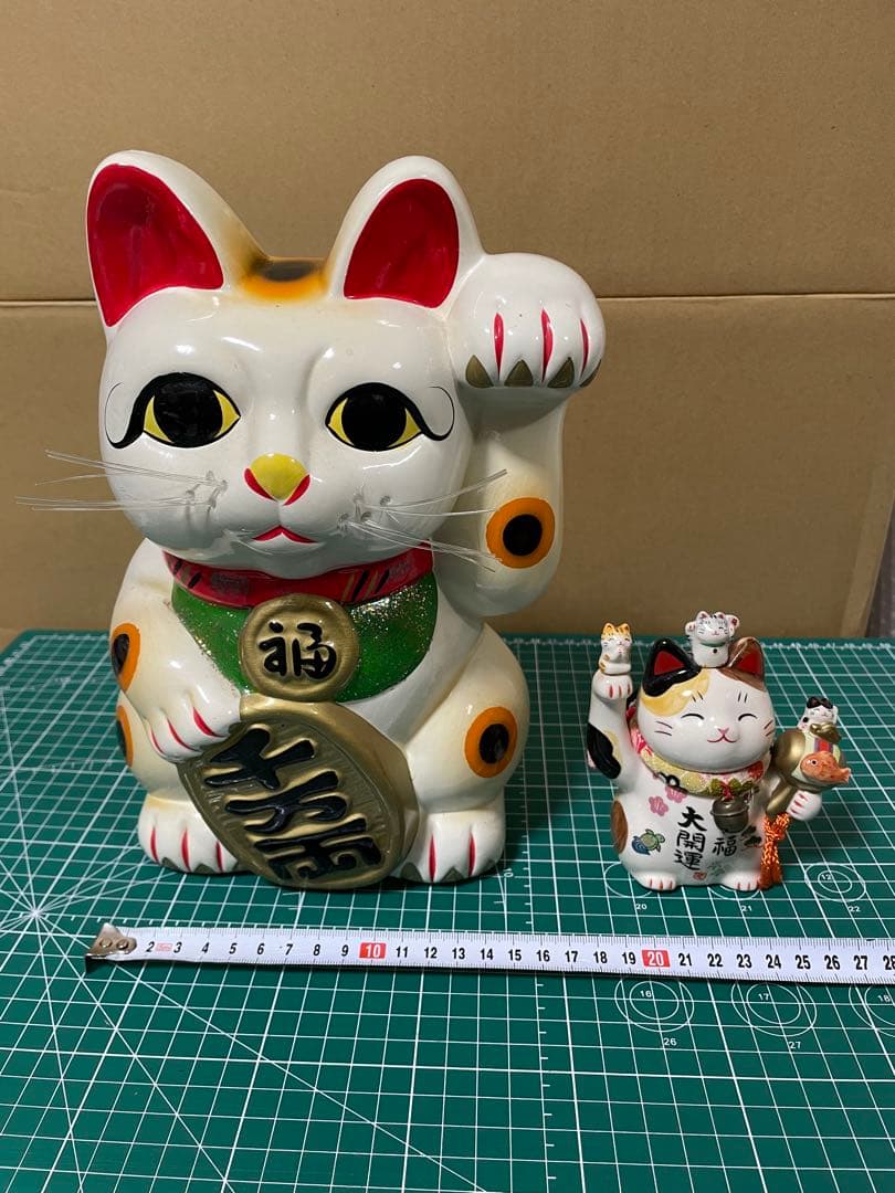 2体セット　招き猫　陶器製　昭和レトロ　大(貯金箱)