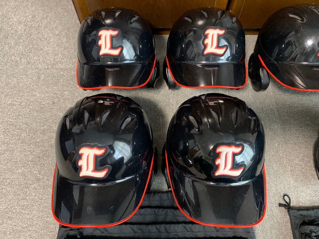 ミズノ軟式用ヘルメット 7個(個別袋付き)・TIGORA用具ケース