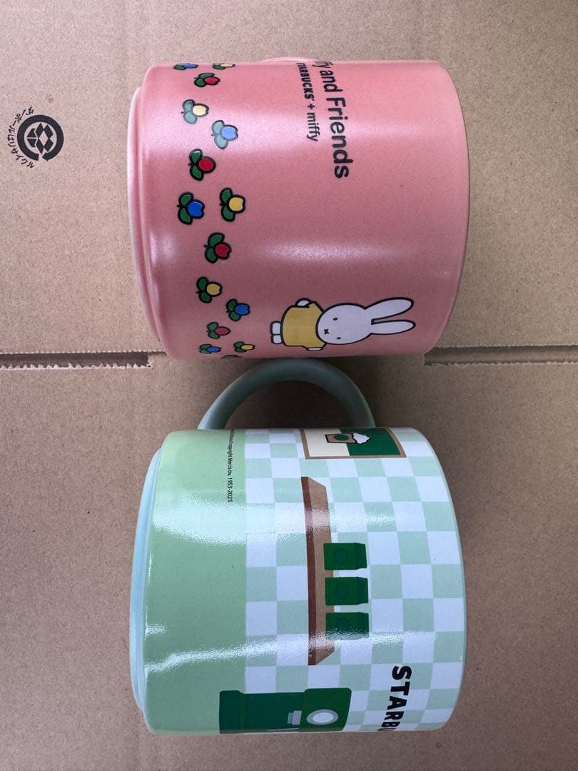 STARBUCKS + miffy マグカップ 2個セット 海外限定