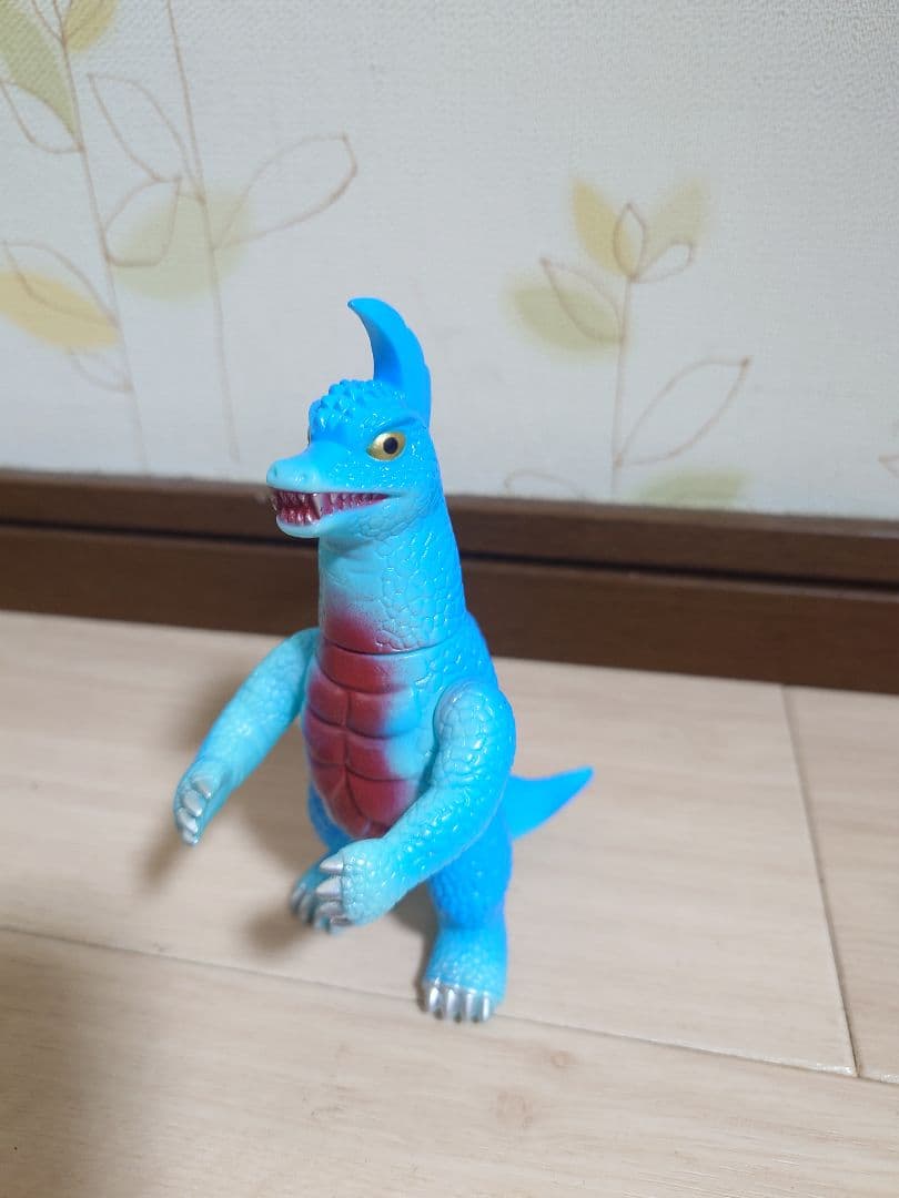 ブルマァク　ミドルアーストロン