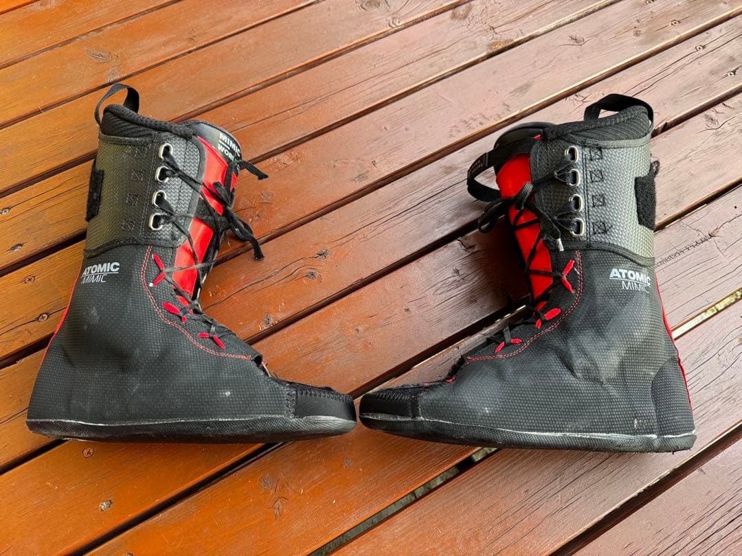 アトミックスキーブーツ ATOMIC REDSTER TI 130 25cm
