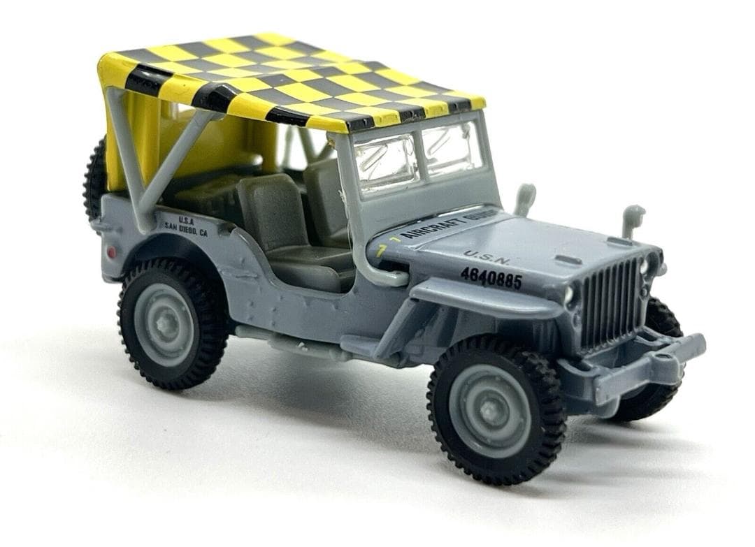 M2 AH 1/64 '78 ダッジ カスタム100 & '44 JEEP MB