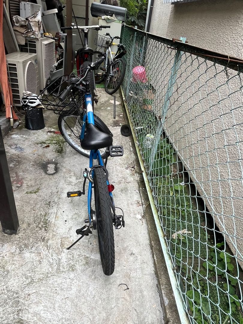 引き取り限定 自転車 子供 多分22サイズ