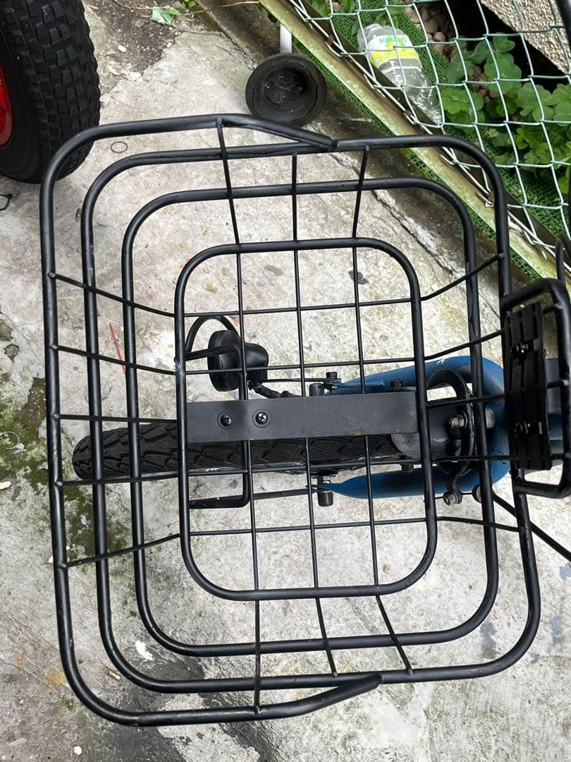 引き取り限定 自転車 子供 多分22サイズ