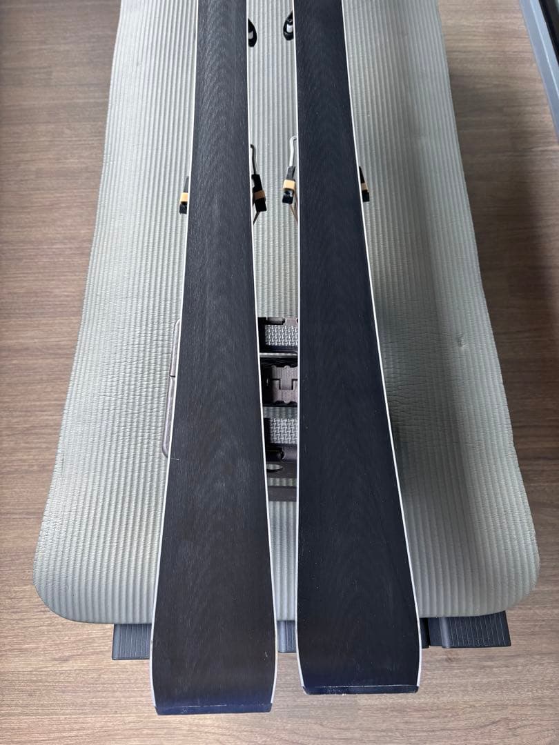 ＜2026＞REDSTER S9 RS REVOSHOCK S +ICON12