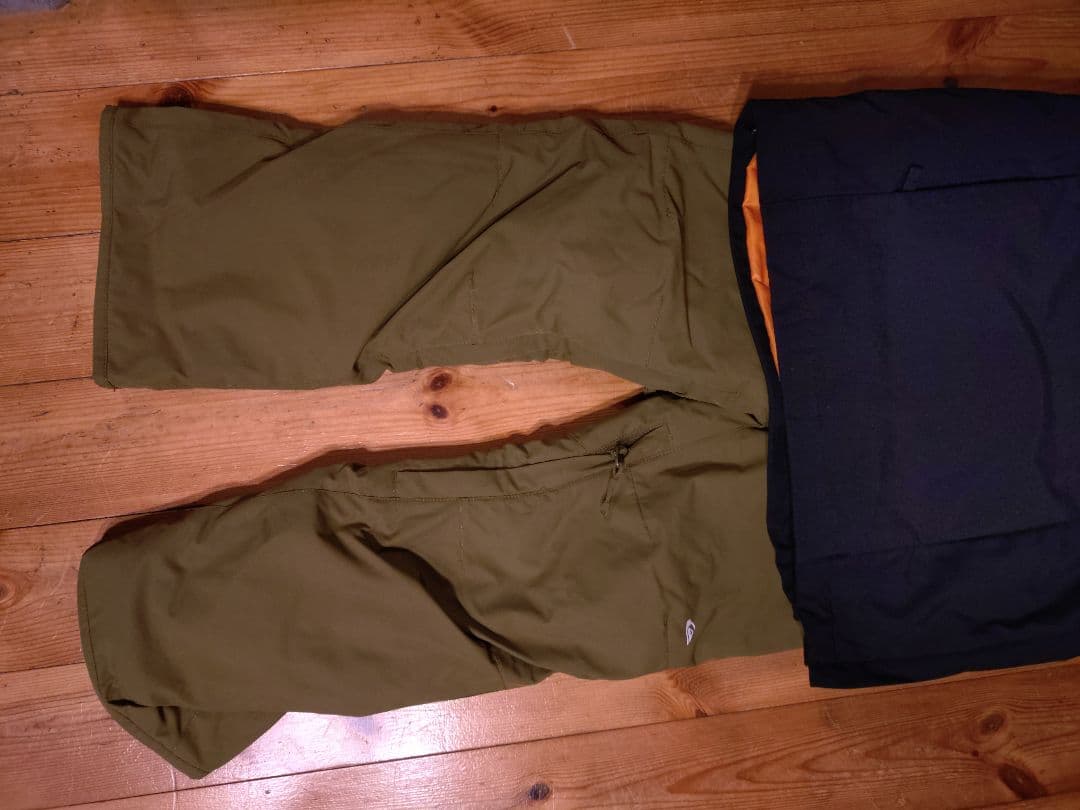 特価 美品 クイックシルバー スノーボード ウェアセット 140 130