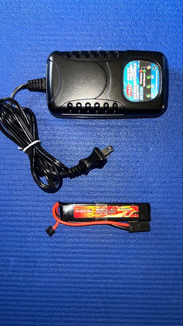 M4A1 電動ガン フルセット 美品 バッテリー＆充電器・マガジン2本付き