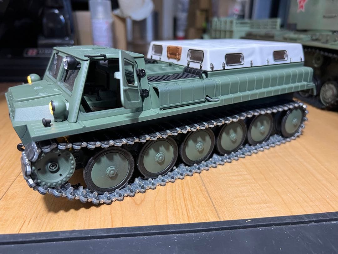 WPL E-1 1/16 新品 塗装 再組立て 金属履帯 1台制作中