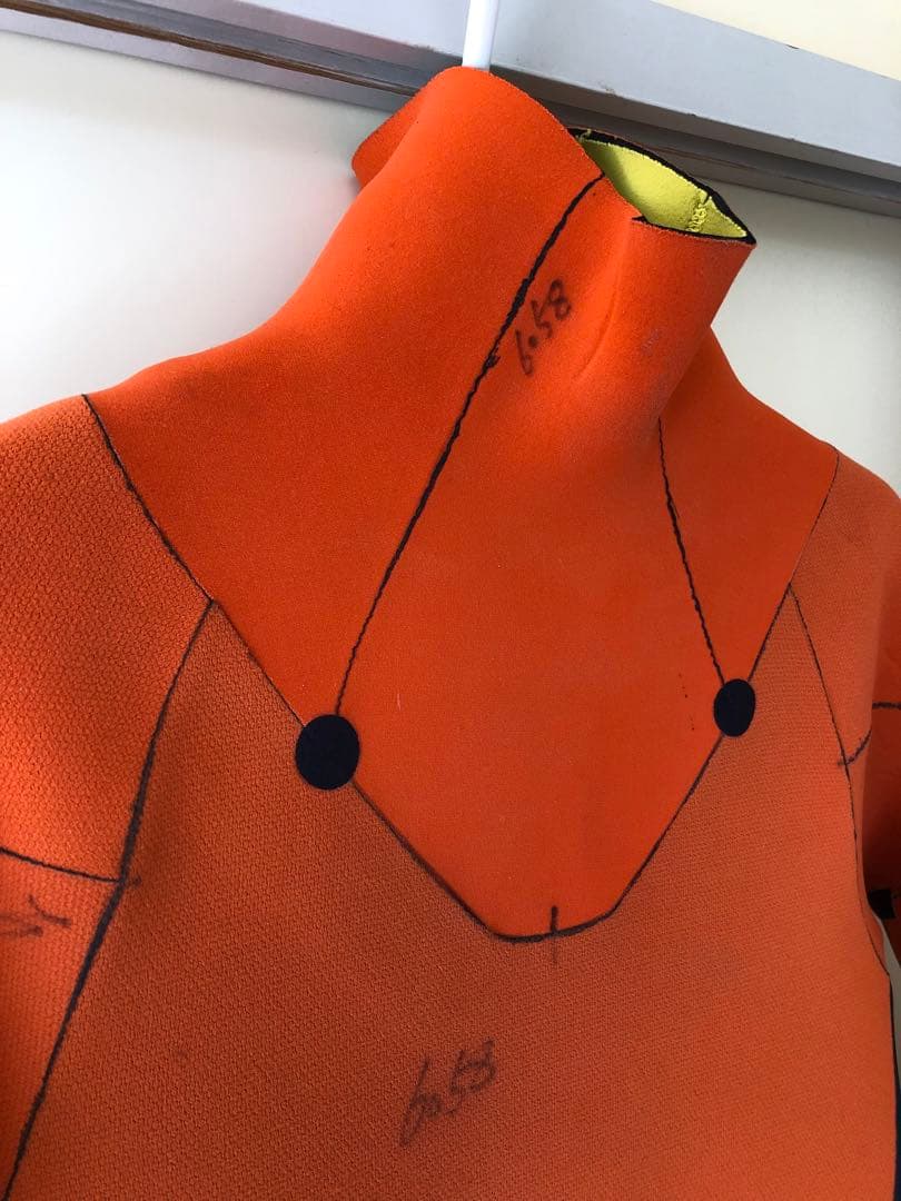 【サイズが合えばお買い得）azul セミドライ　5ミリ3ミリ　サイズML MB