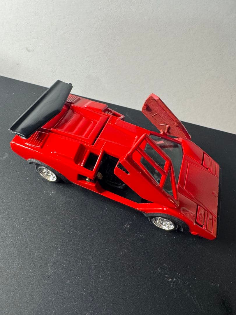 Lamborghini Countach LP500S ランボルギーニ1/43
