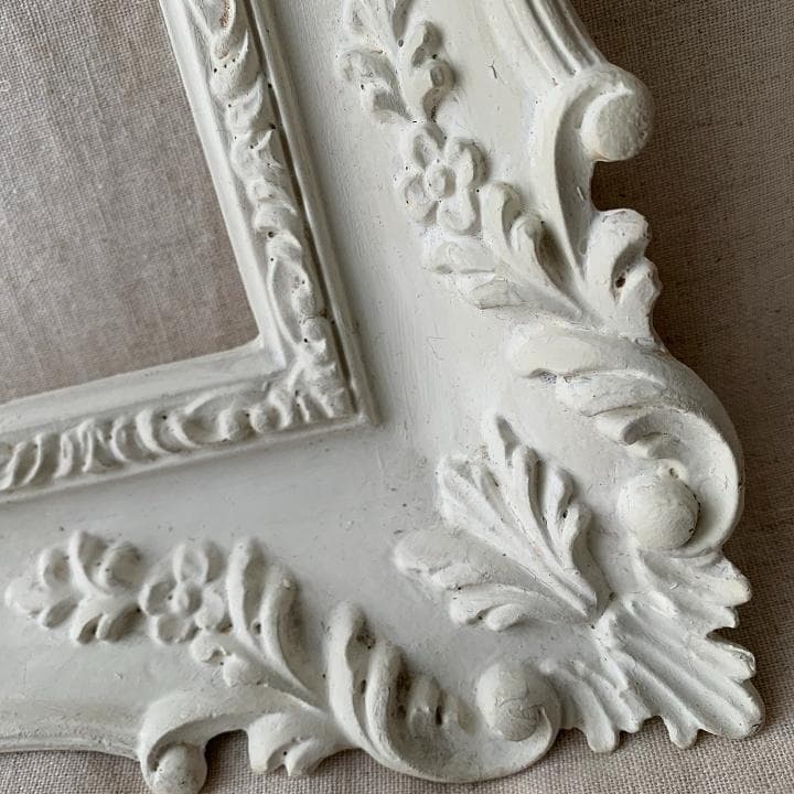 イタリア製　フレーム　ヴィンテージ　額縁　ホワイト　デコラティブ