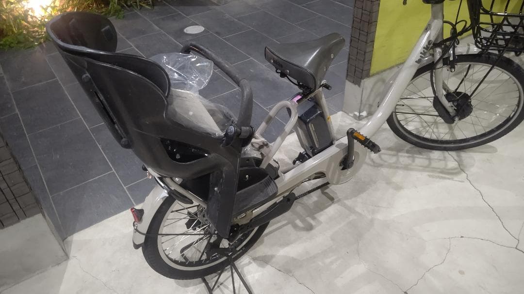 BIKKE　MOB　dd　回生充電機能　電動自転車　シートクッション新品