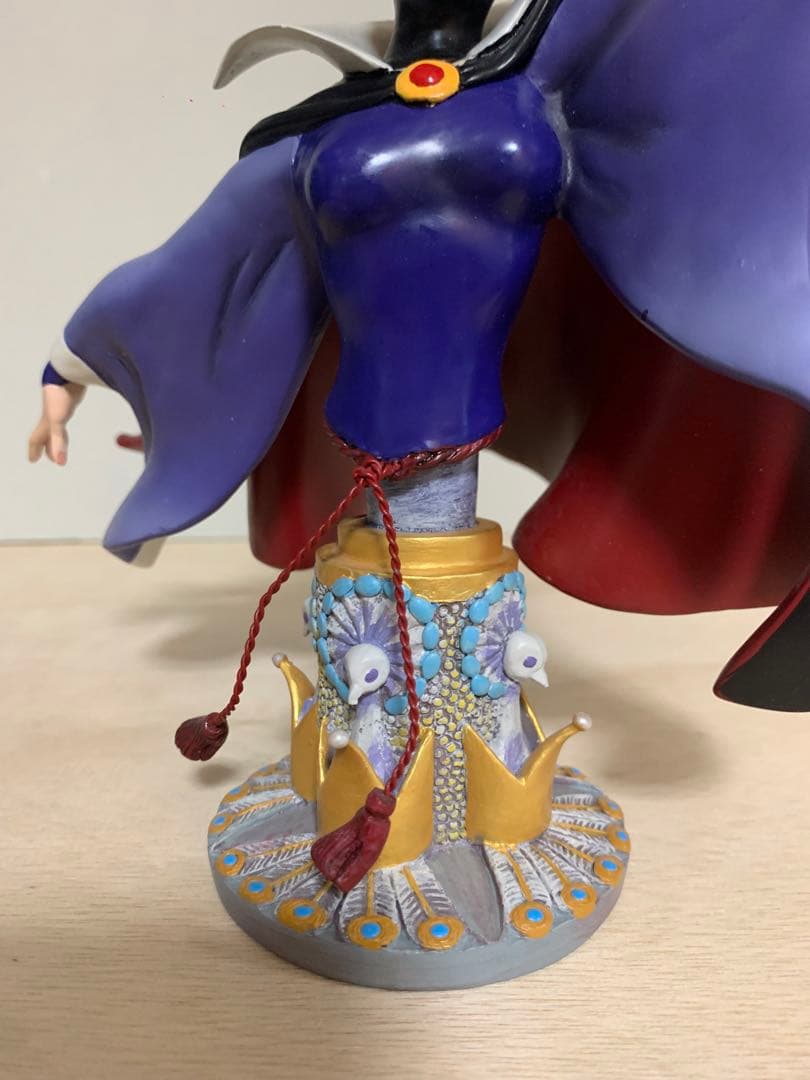 ディズニー グランド・ジェスター スタジオ 白雪姫 女王（魔女） bust レア
