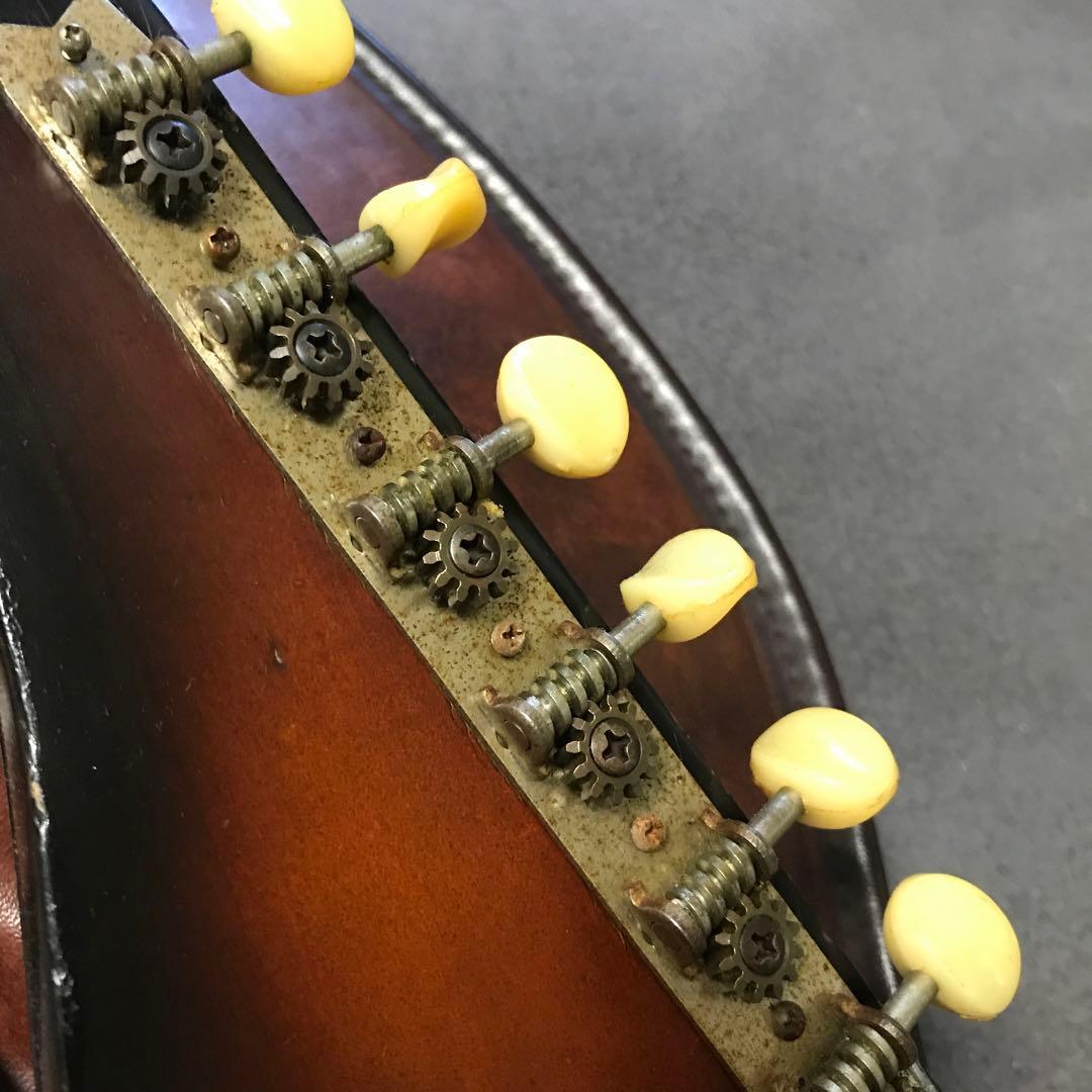 古いエレキギター　詳細不明