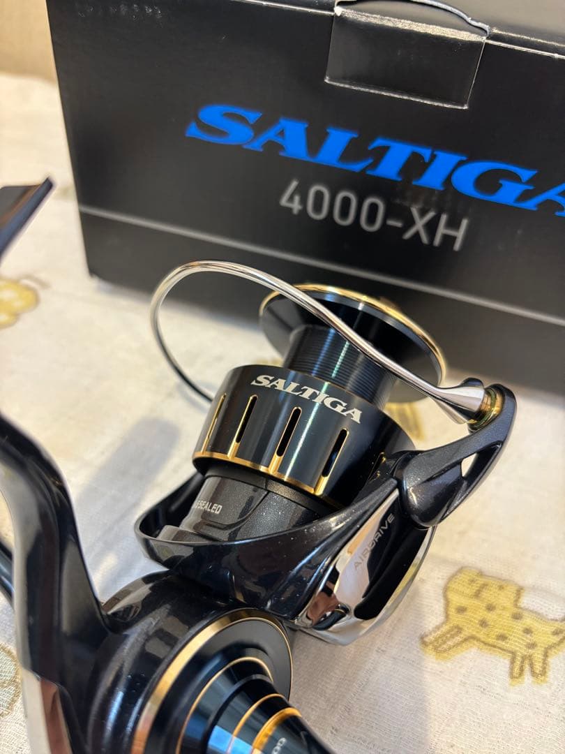 23ソルティガ 4000XH 実釣未使用。