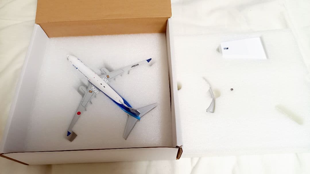JCwings 1/200 ANA B737-800 JA86AN 完成品