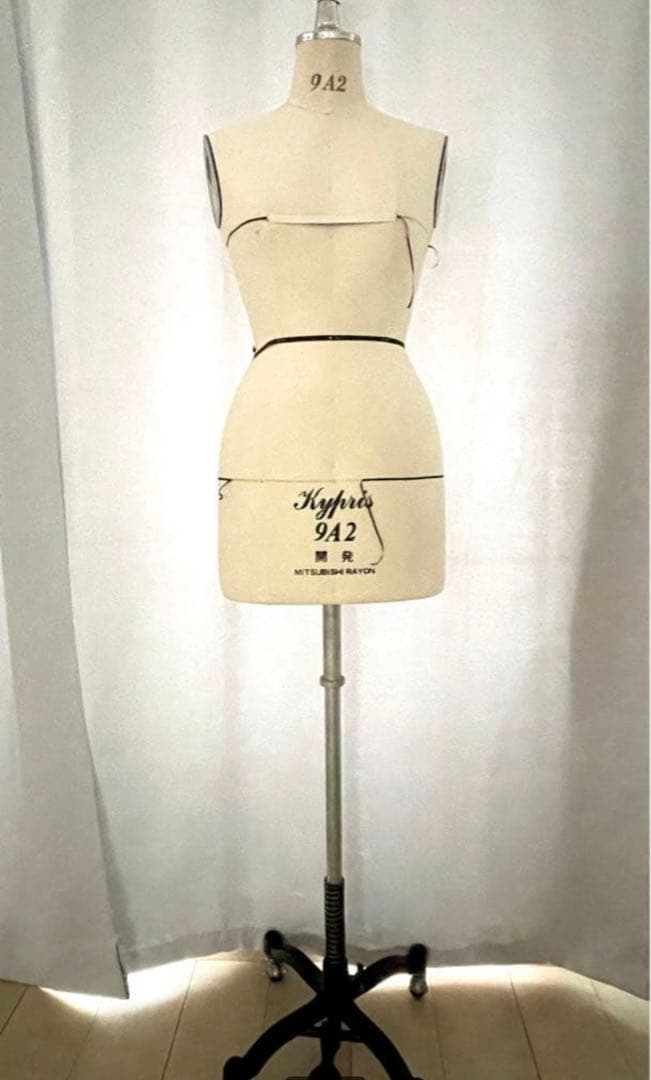 Kypris 942 マネキン (Mitsubishi Rayon製)