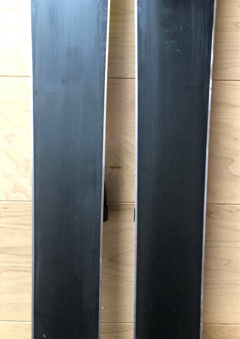 ジュニア スキー板 VOLKL 110cm フォルクル　レースタイガー　SL