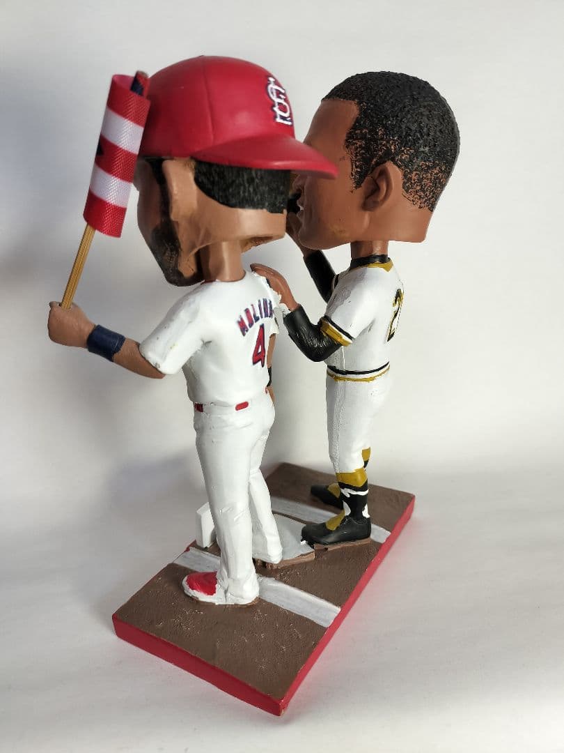 ヤディエル・モリーナ＆ロベルト・クレメンテ／ボブルヘッド人形（非売品）